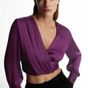 Zara Plum‎ Purple Satin Long Sleeve Crop Top Blouse Gold Buttons